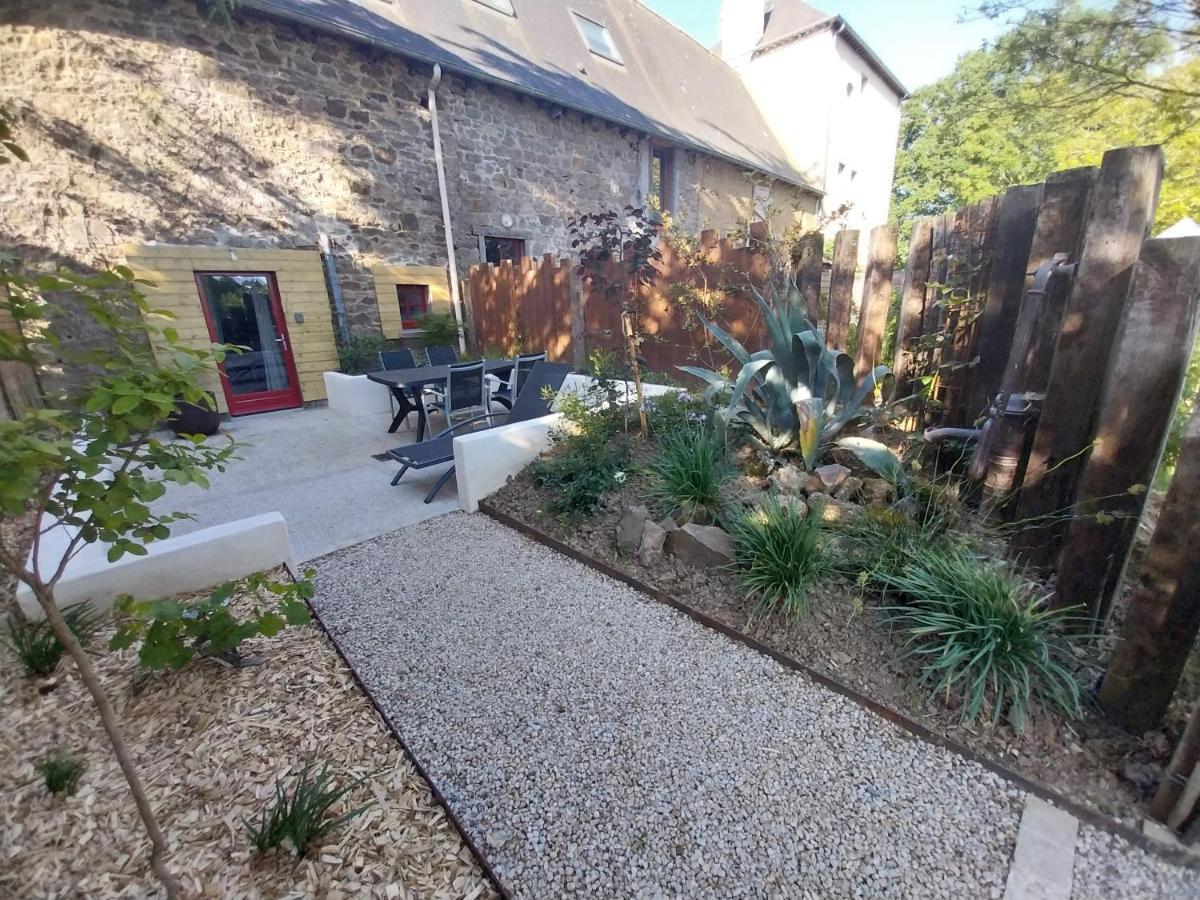 Studio Meuble Avec Terrasse Axe Rennes Saint Malo La Baussaine Экстерьер фото